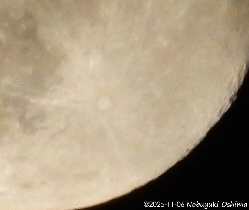 2025年11月6日の月のクレーター「ティコ」の写真