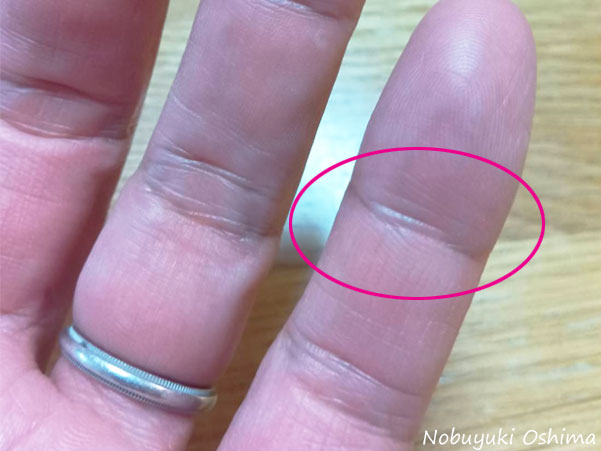 左手の小指ににある仏眼相