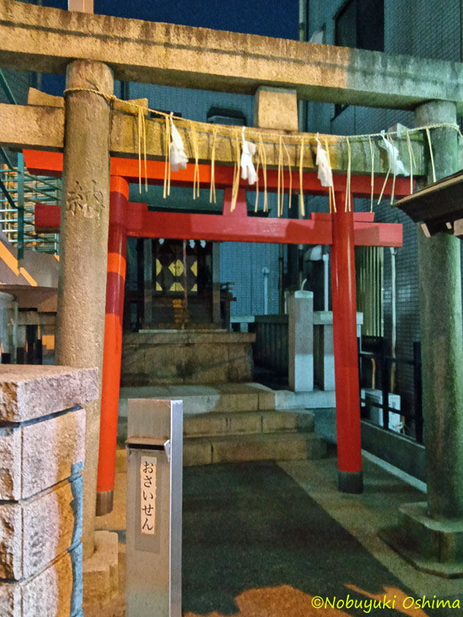 重吉稲荷神社(東京都北区滝野川6丁目76−1)