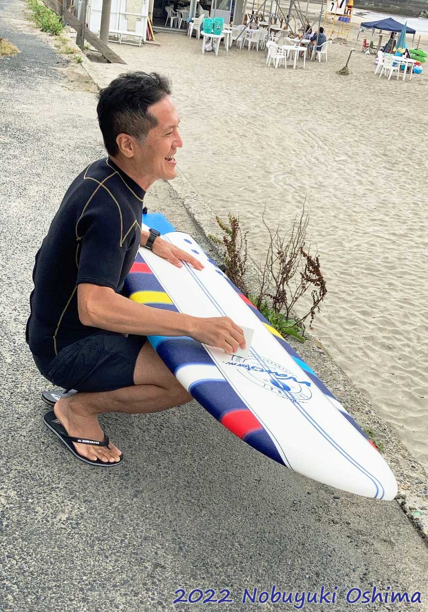 御宿でサーフィン（コストコで買ったサーフボード）｜Nobuyuki Oshima（大嶋信之）